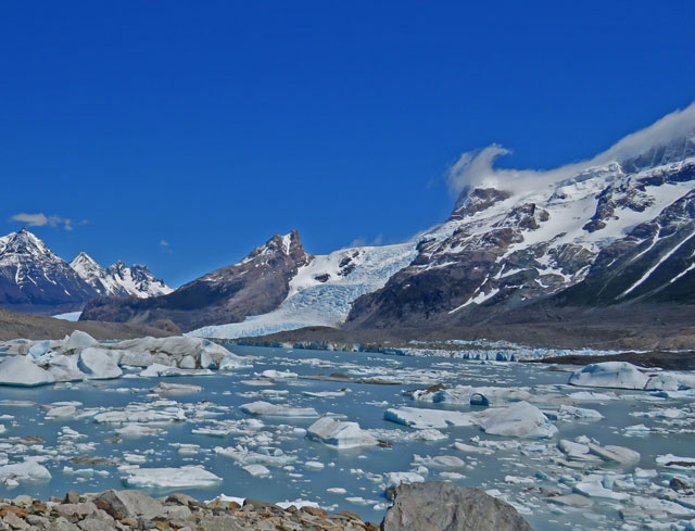 Photo of the Escondidos glaciers. (Image credit: Guido Pilato)