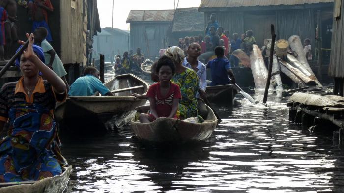 Boats Makoko, Lagos and flooding in Nigeria, October 13, 2012 